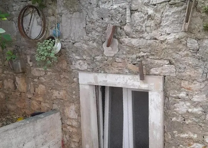 Porat Daire Sali
